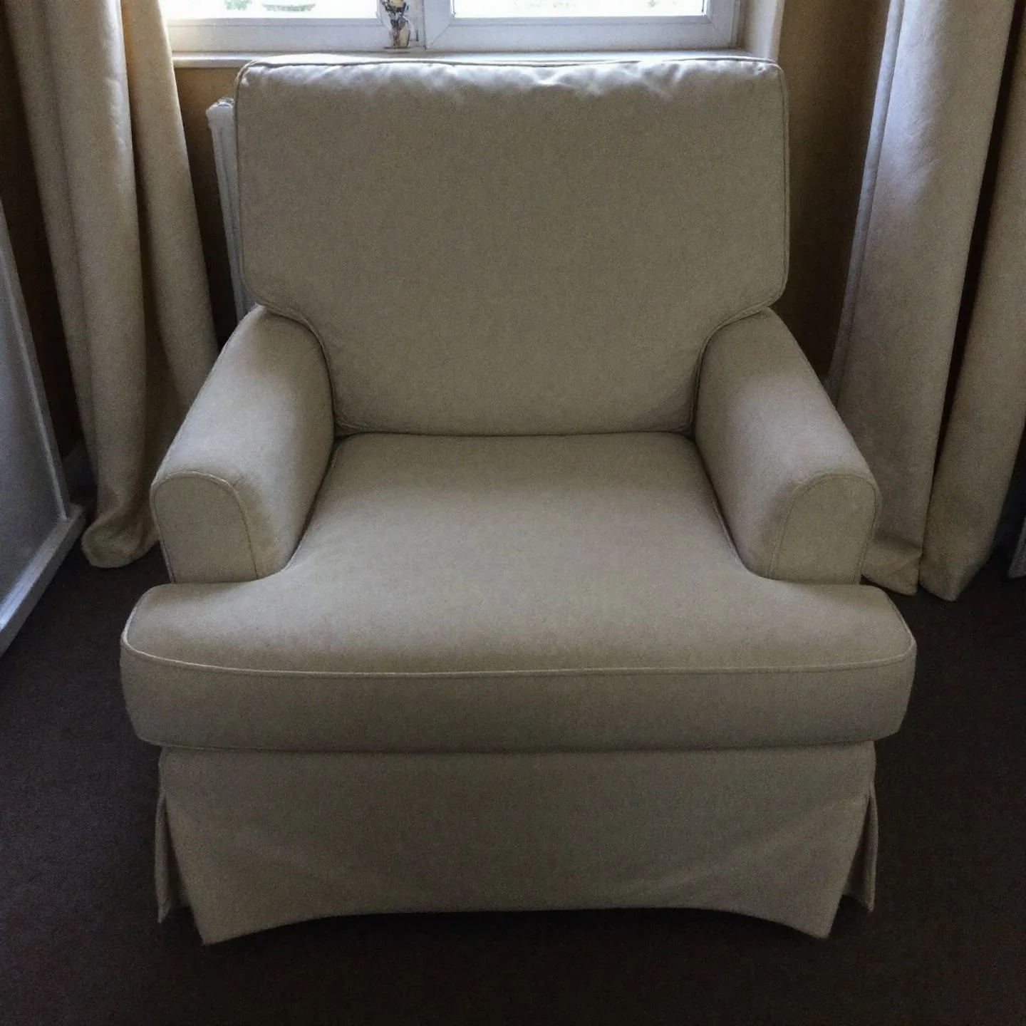 Nettoyer un fauteuil en velours