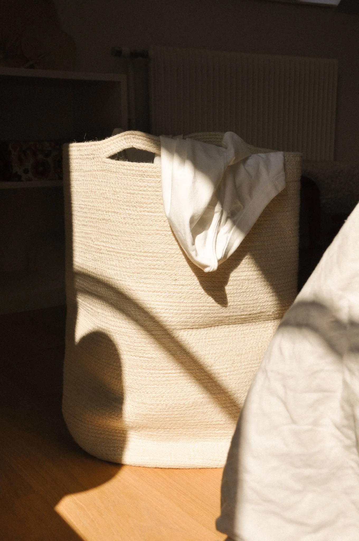 Enlever les odeurs sur les vêtements sans laver