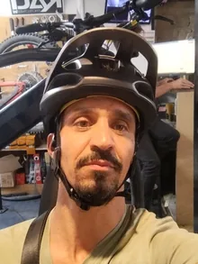 Abdelkrim, ménage à domicile à Lyon