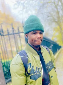 Ahmed, ménage à domicile à Paris