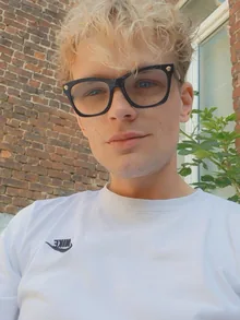 Lucien, ménage à domicile à Bailleul