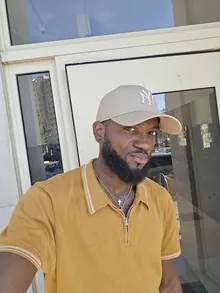 Roger Ludovick, ménage à domicile à Antibes