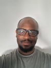 homme de menage lyon 6e Almamy