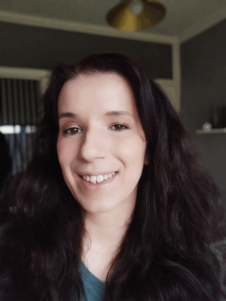 femme de menage Bron Hacina