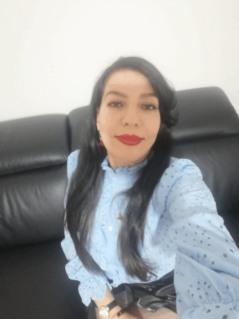 femme de menage La Courneuve Saloua