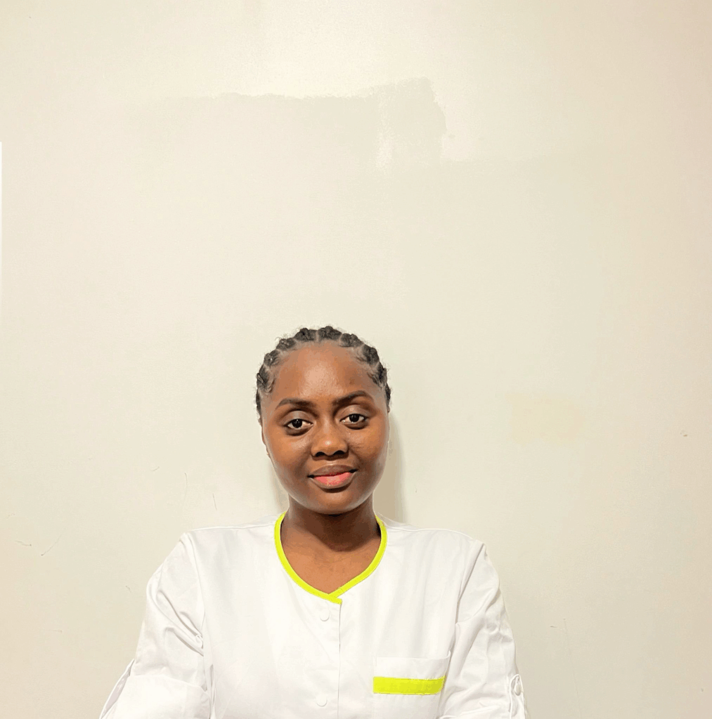 femme de menage paris 20e Aicha