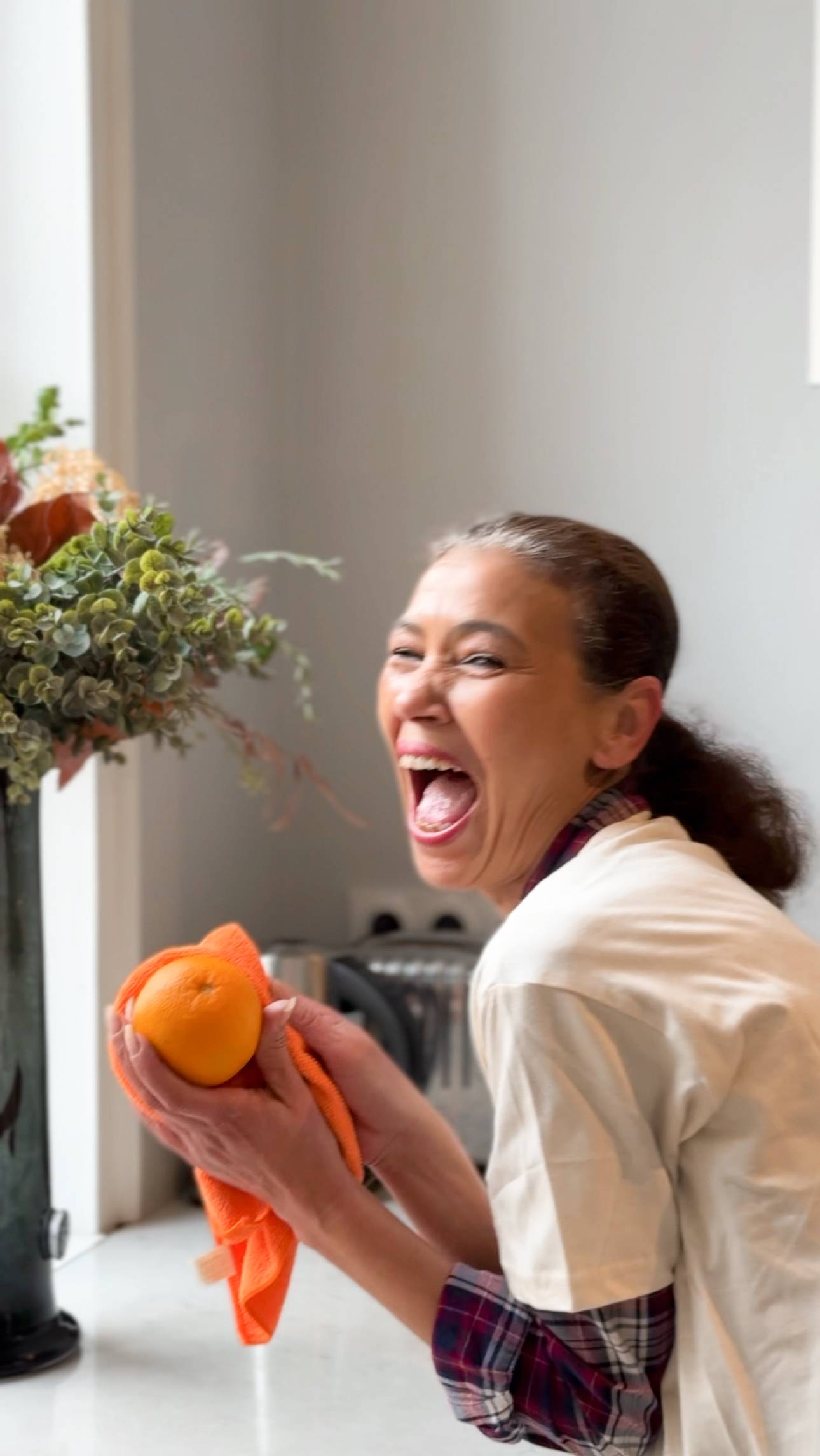 Intervenante Club Tidy épanouie dans son travail