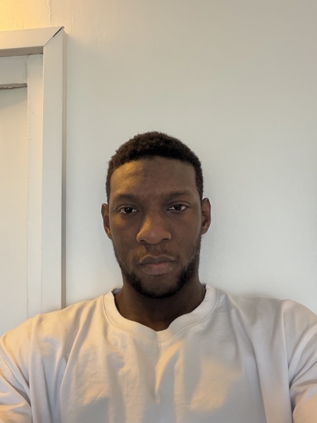 Abdou, ménage à domicile à La Courneuve