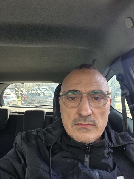 Mickael, ménage à domicile à Lille