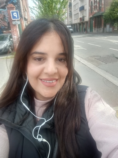 Fahima, ménage à domicile à Lille
