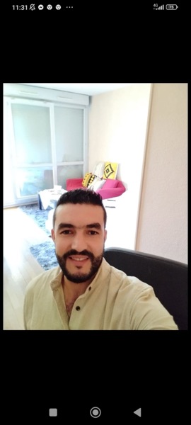 Nassim, ménage à domicile à Villeurbanne