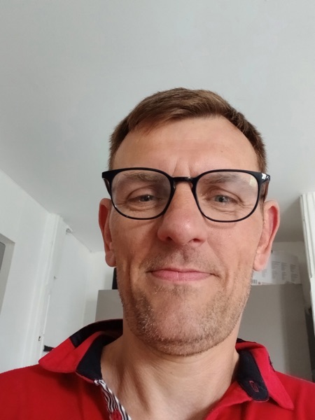 Frédéric, ménage à domicile à Marcq En Baroeul